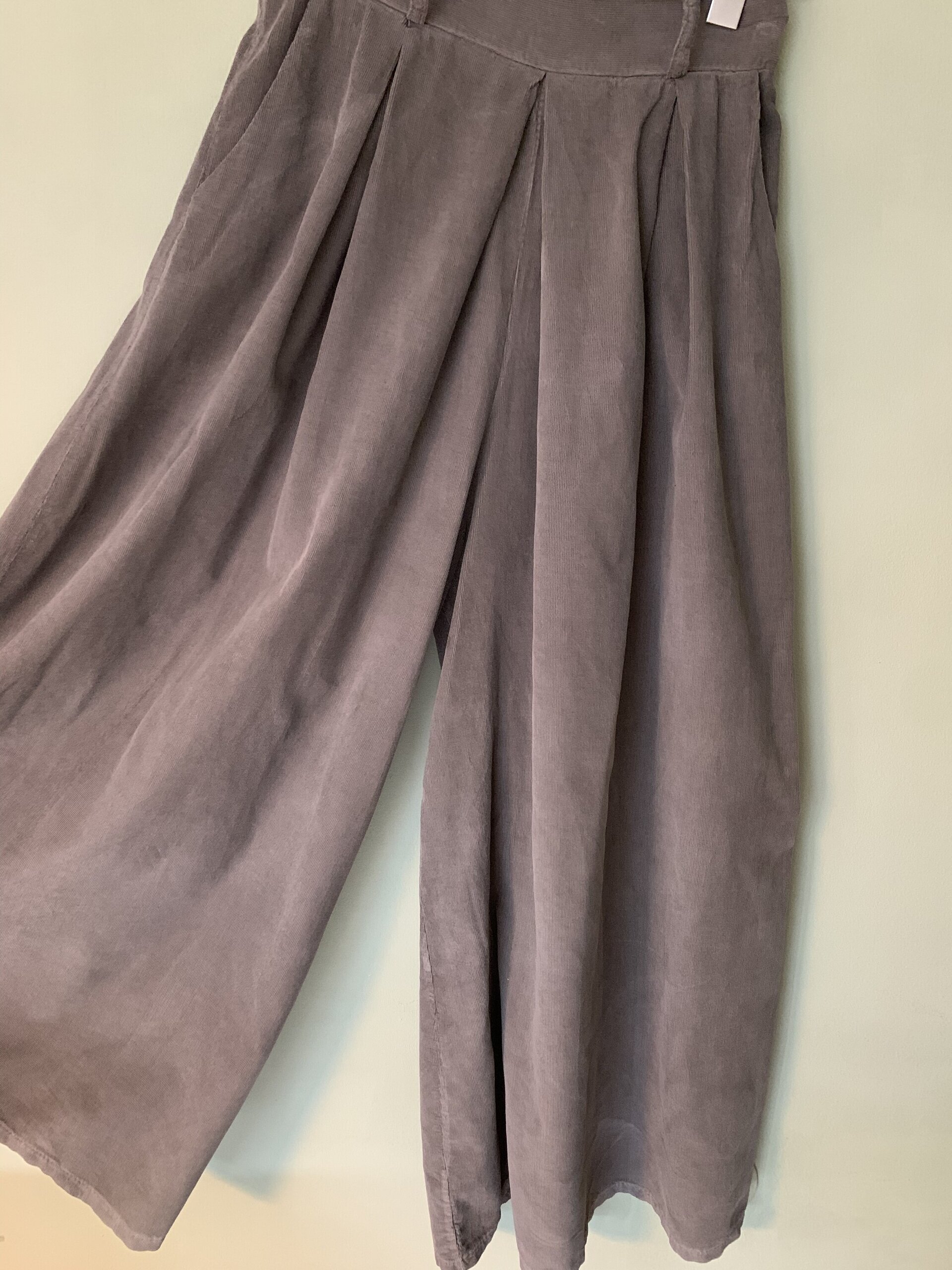 Pantalón Mercedes - 4